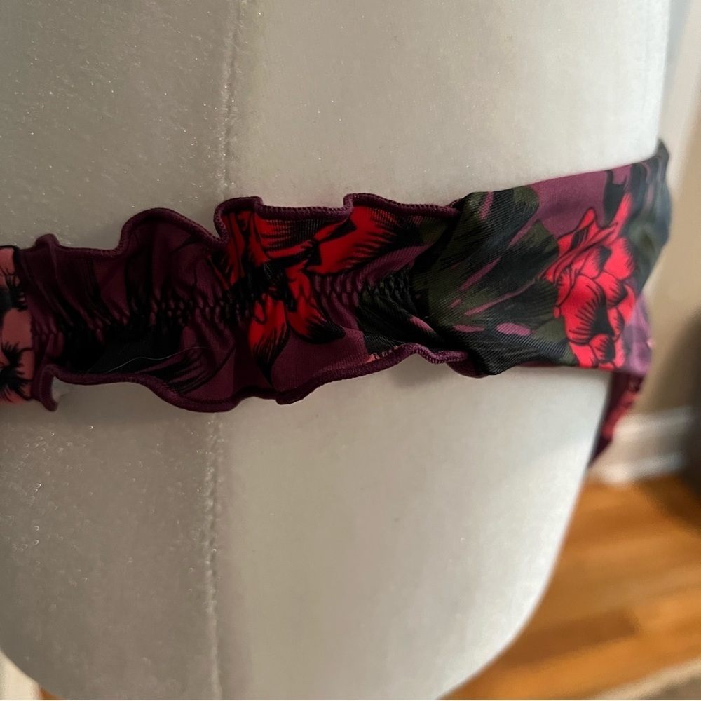 NWT No Boundaries Floral Ruffle Bikini - Picture 7 of 7